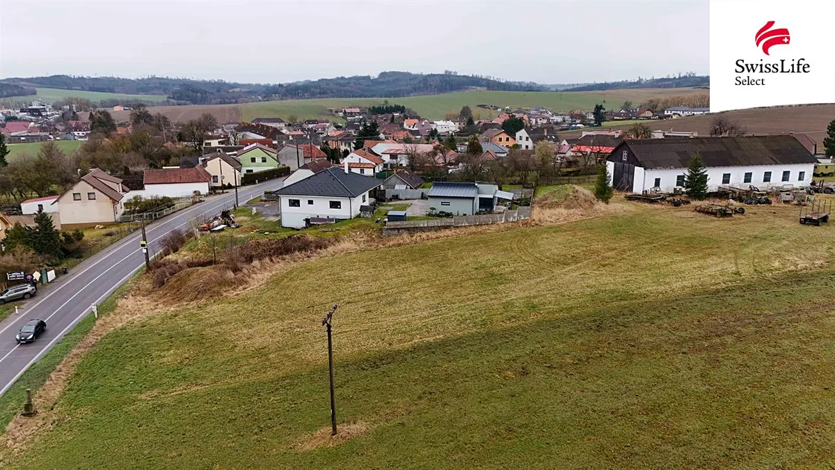Prodej pozemku 2000 m²